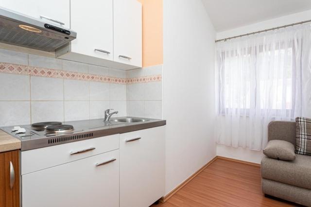 Apartments Marinko Baška Buitenkant foto